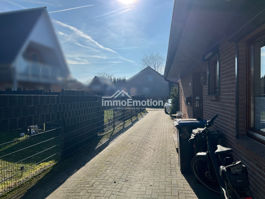 Auffahrt - Familienfreundliches EFH in begehrter Lage von Rotenburg (Wümme) – 5 Zimmer, 2 Bäder, Teilkeller!